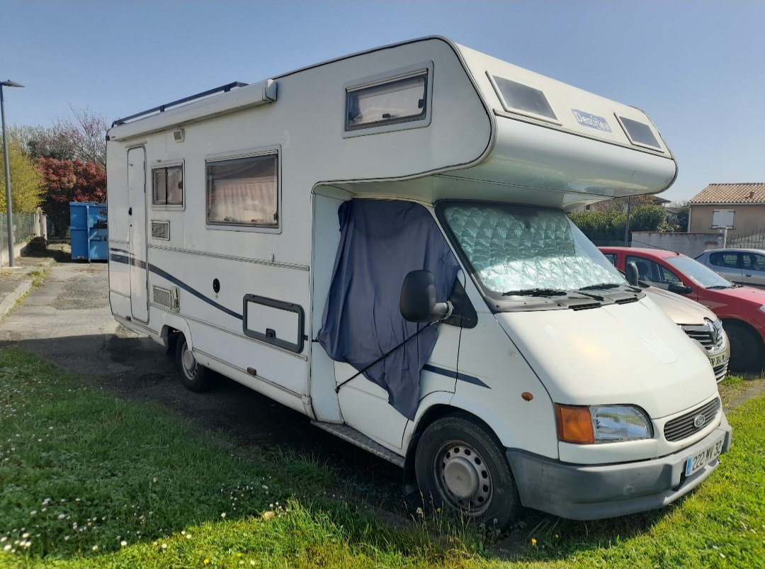 Restaurer un camping car pour voyager